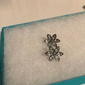 White silver flower studs